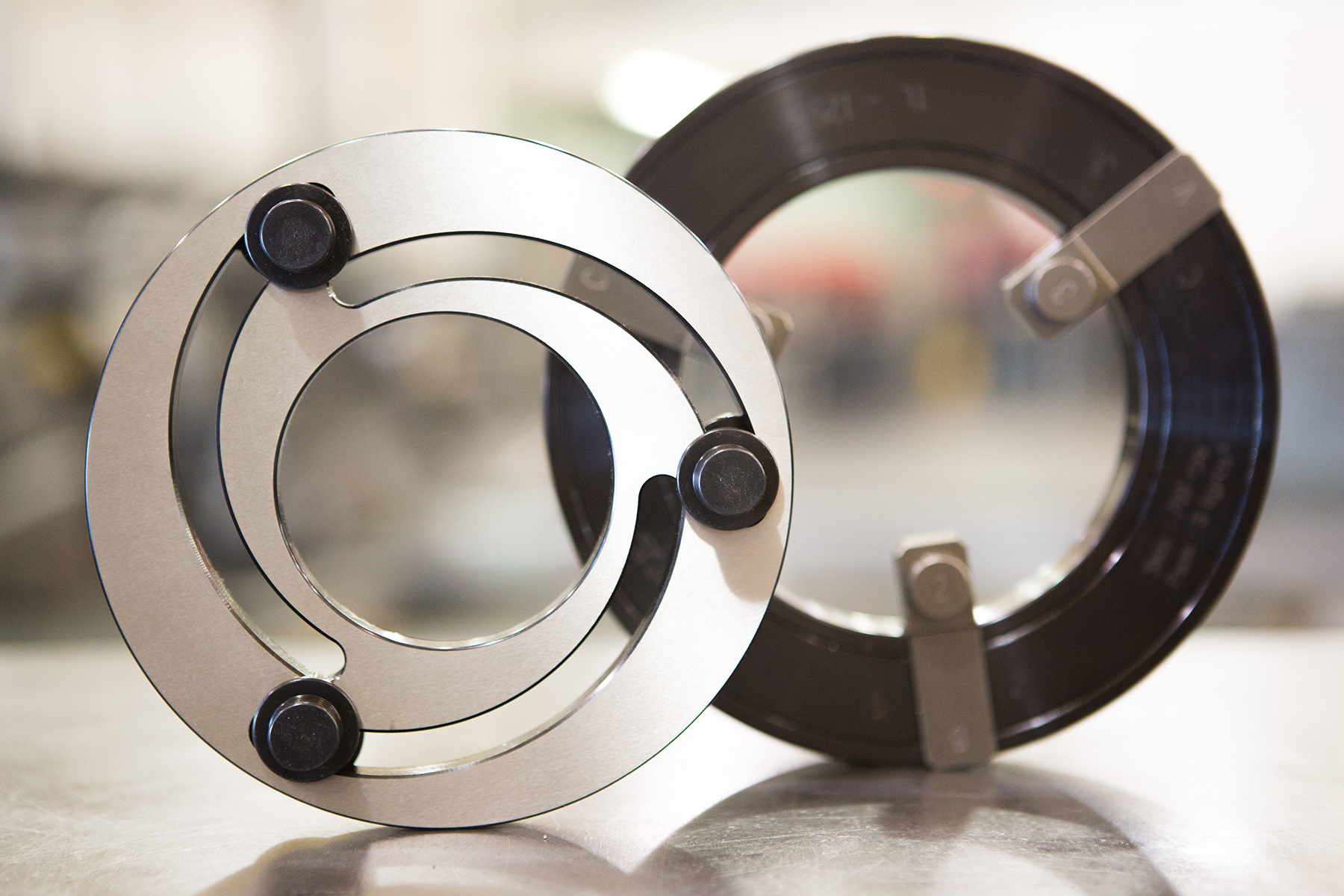 No-Tools Installation of Jaw Boring Rings Slashes Set-up Time